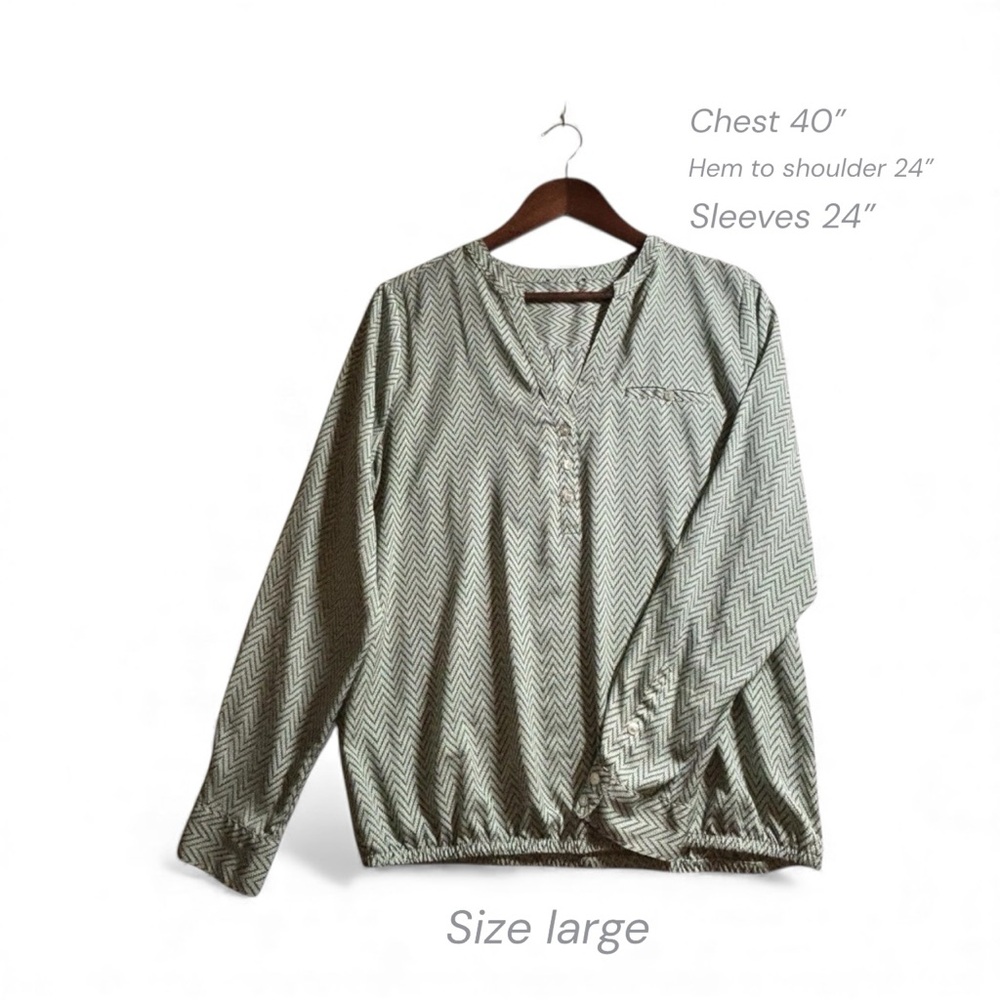 Chic Women's Blouse V Neck Green Long Sleeve Size Large